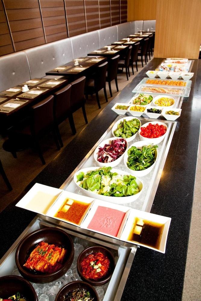 Haeden Hotel High End Suwon Exterior foto