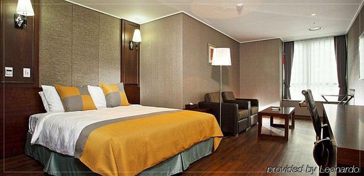 Haeden Hotel High End Suwon Exterior foto