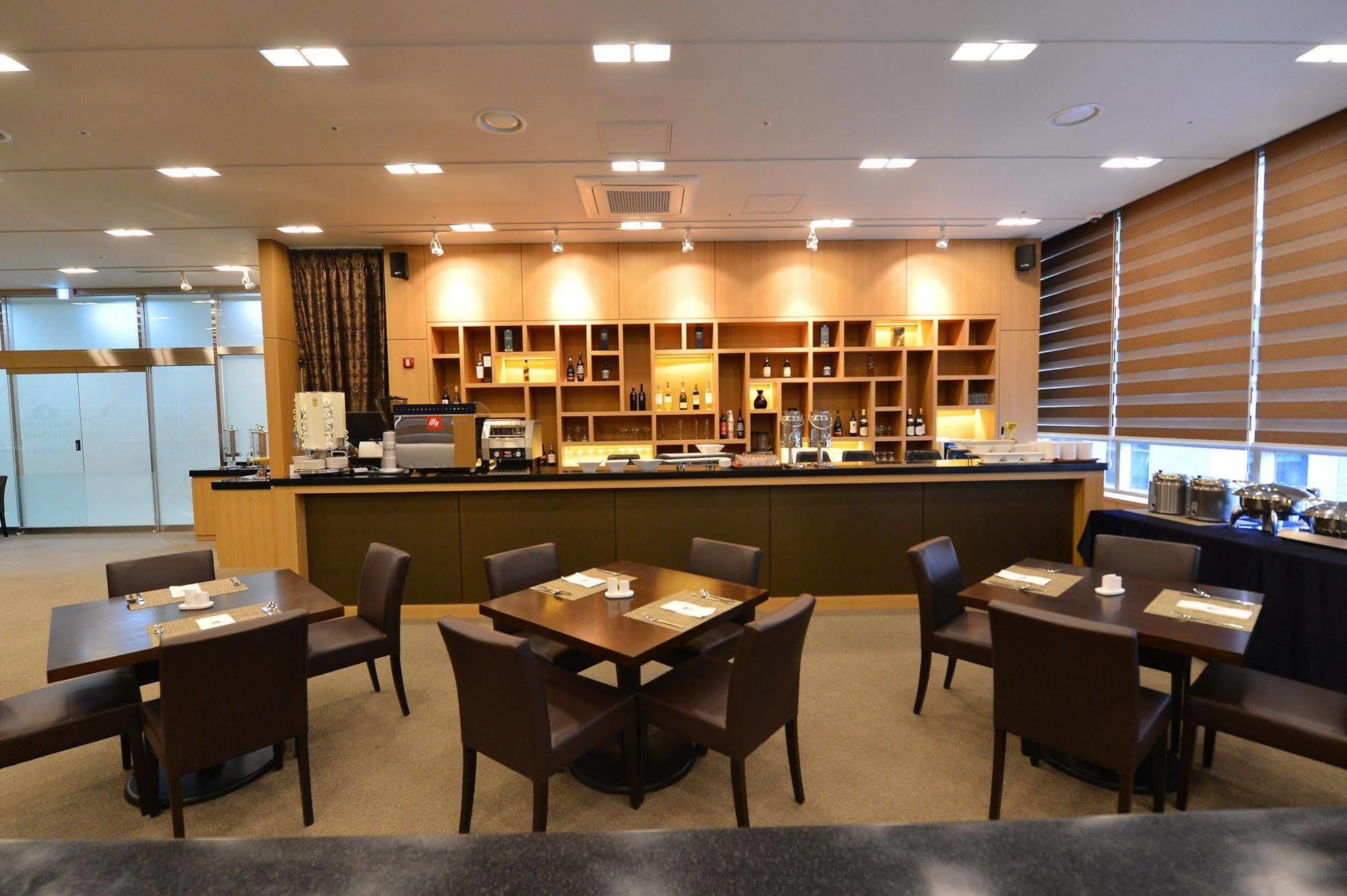 Haeden Hotel High End Suwon Exterior foto